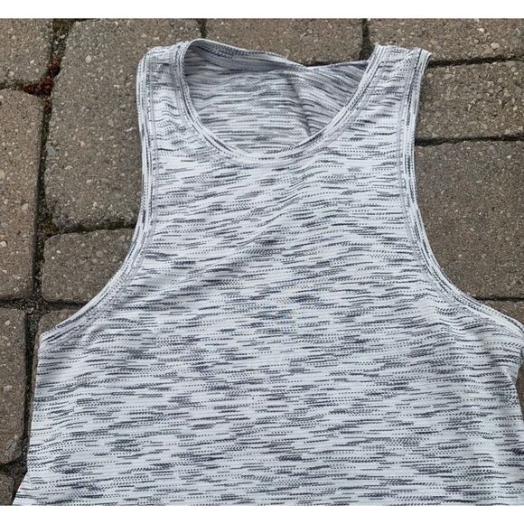 Lululemon Workout Tank Top Racerback Athletic Sleeveless White Gray Size 6 - Picture 5 of 6